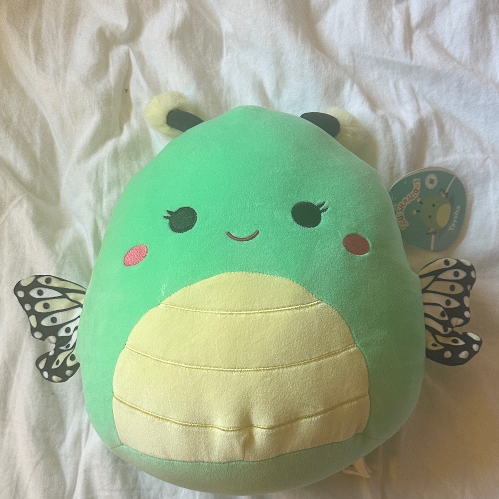 NWT Taysha Green Butterfly Squishmallow